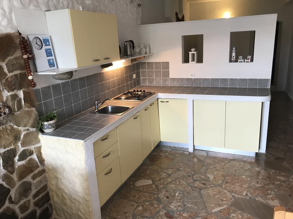 Ivancica Apartment Tisno